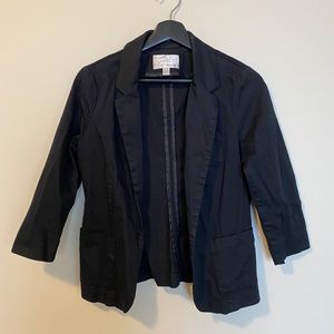 Black cropped sleeve blazer